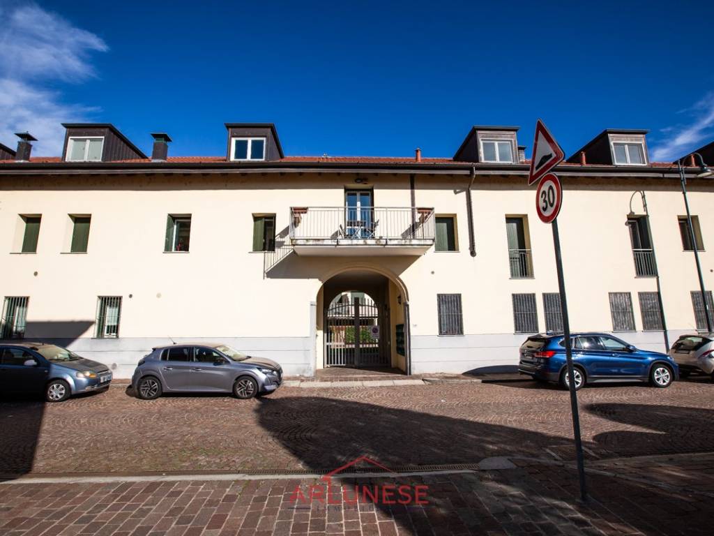 appartamento in vendita a Settimo Milanese in zona Vighignolo