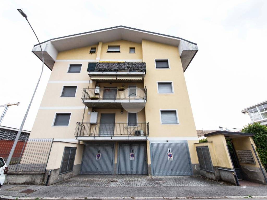 appartamento in vendita a Settimo Milanese