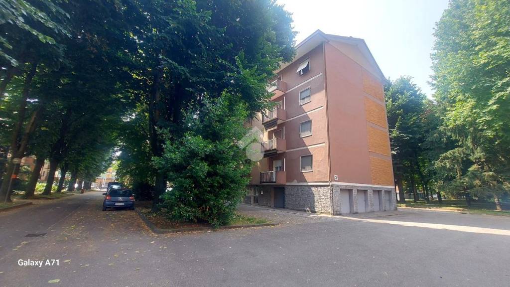 appartamento in vendita a Settimo Milanese in zona Vighignolo