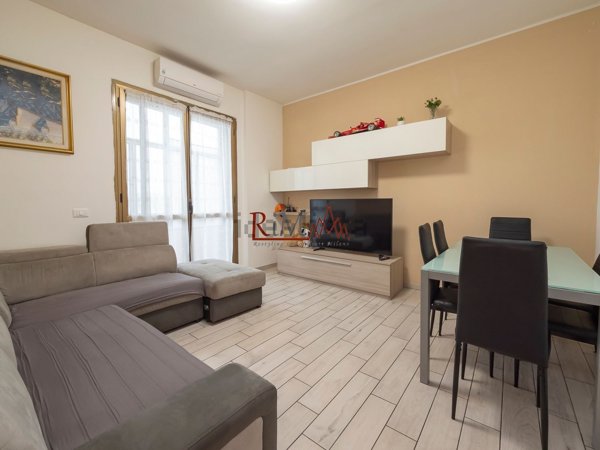 casa indipendente in vendita a Settimo Milanese