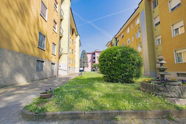 appartamento in vendita a Settimo Milanese in zona Vighignolo
