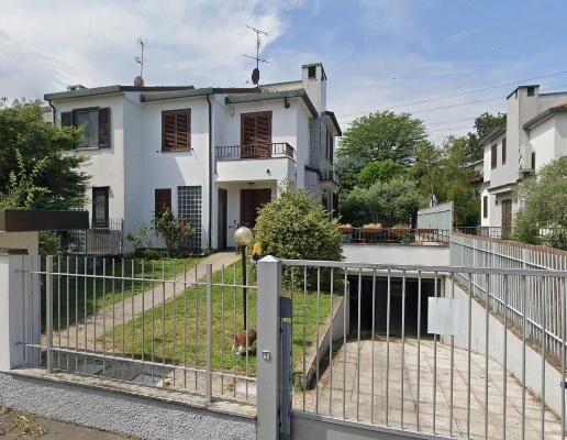 casa indipendente in vendita a Settimo Milanese