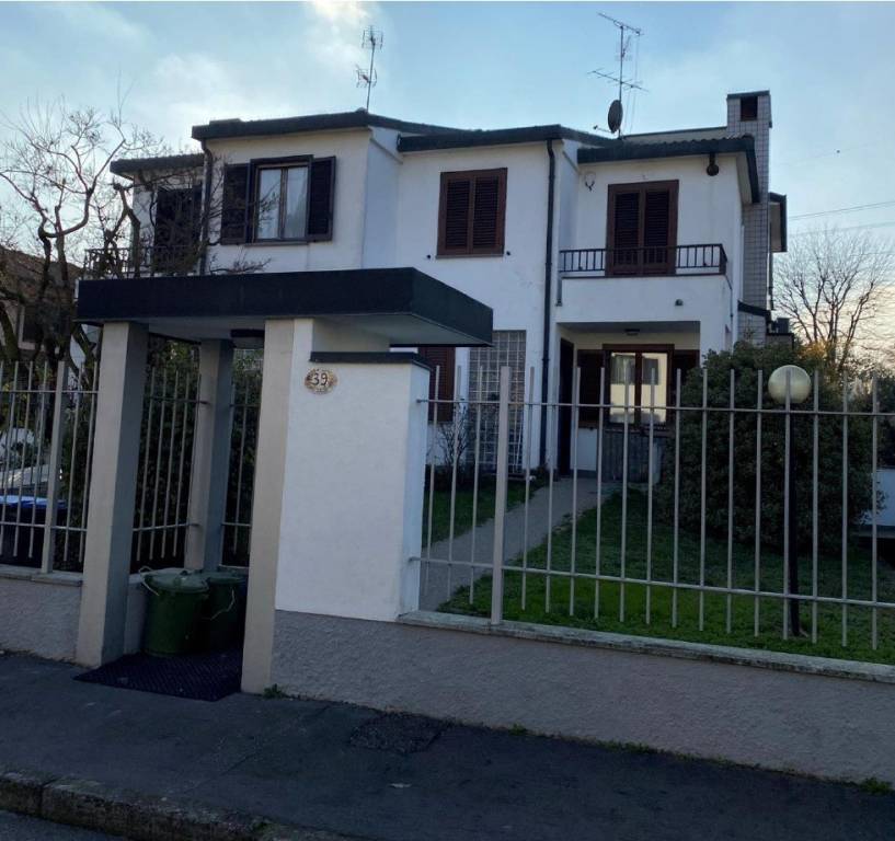 appartamento in vendita a Settimo Milanese