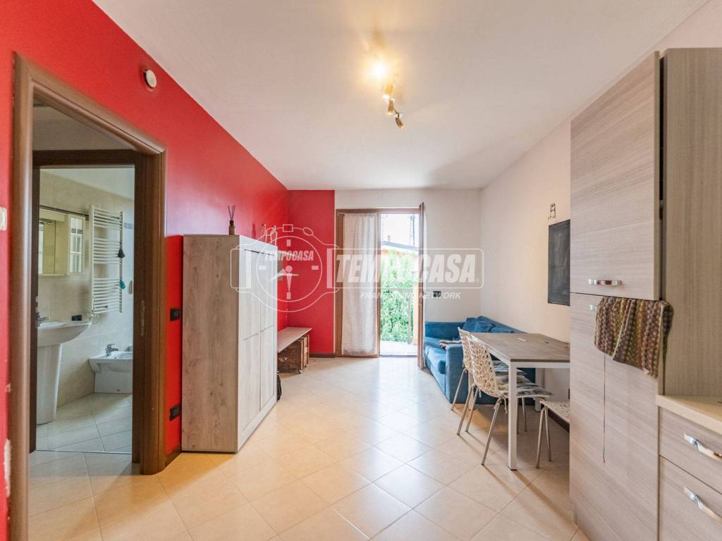 appartamento in vendita a Settimo Milanese in zona Seguro