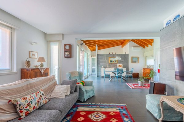 casa indipendente in vendita a Settimo Milanese