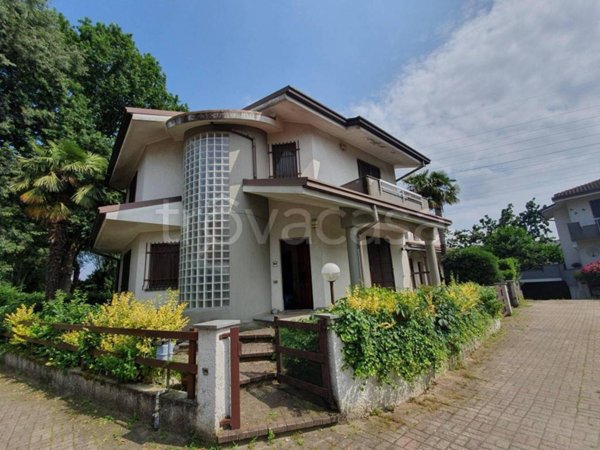 casa indipendente in vendita a Settimo Milanese in zona Seguro