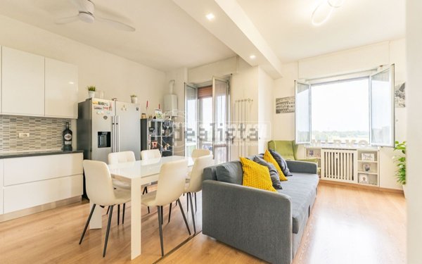 appartamento in vendita a Settimo Milanese in zona Vighignolo