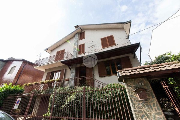 casa indipendente in vendita a Settimo Milanese