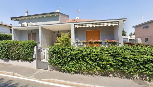 appartamento in vendita a Settimo Milanese in zona Seguro