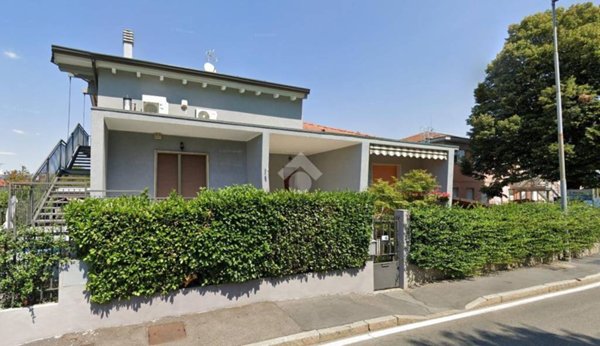 casa indipendente in vendita a Settimo Milanese in zona Seguro