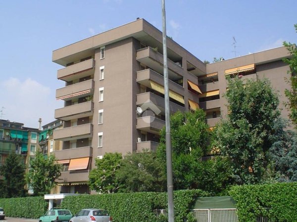 appartamento in vendita a Settimo Milanese in zona Seguro