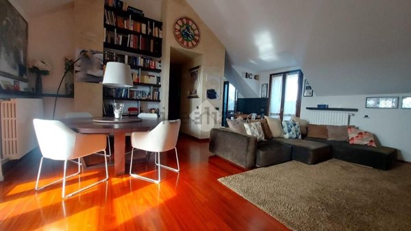 appartamento in vendita a Settimo Milanese in zona Seguro