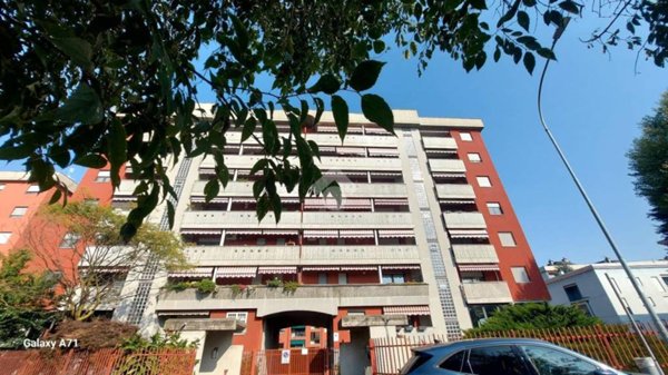 appartamento in vendita a Settimo Milanese in zona Vighignolo