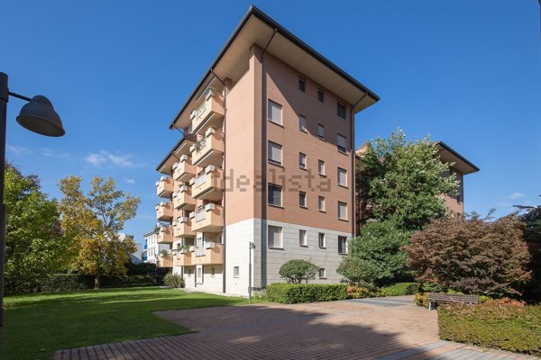 appartamento in vendita a Settimo Milanese in zona Cascine Olona