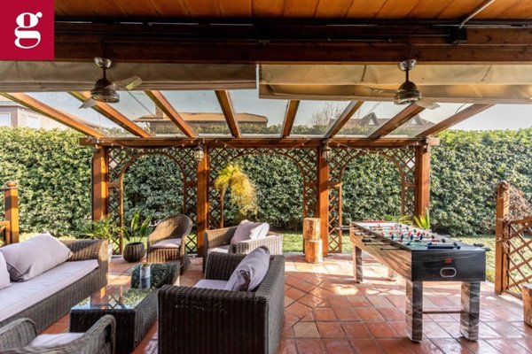 casa indipendente in vendita a Settimo Milanese