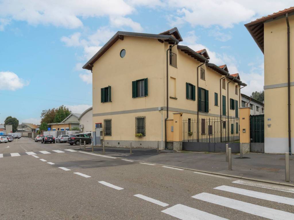 casa indipendente in vendita a Settimo Milanese