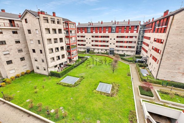 appartamento in vendita a Settimo Milanese in zona Vighignolo