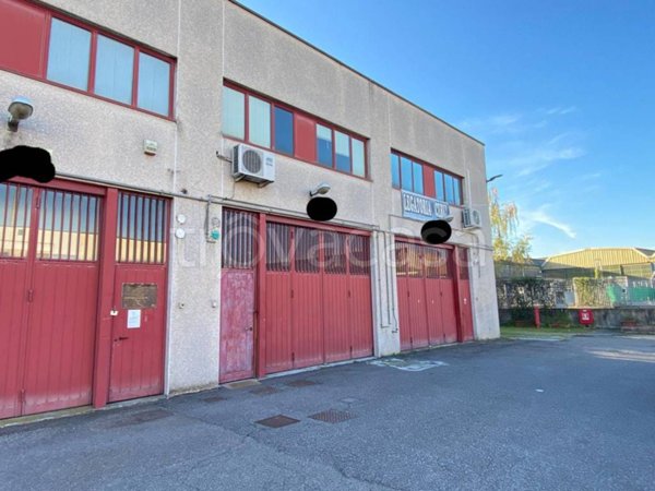 ufficio in vendita a Settimo Milanese