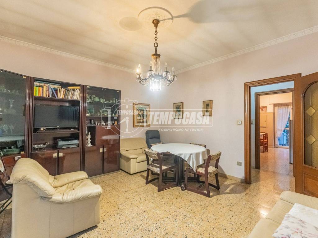 appartamento in vendita a Settimo Milanese in zona Vighignolo