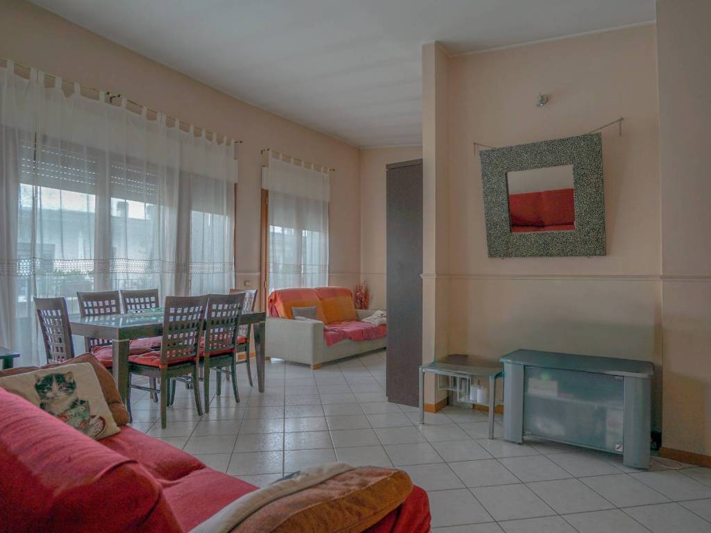 appartamento in vendita a Settimo Milanese