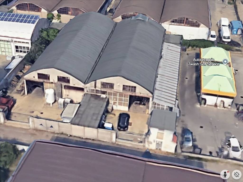 locale commerciale in vendita a Settimo Milanese