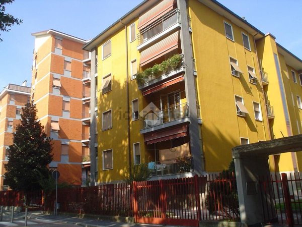 appartamento in vendita a Settimo Milanese in zona Vighignolo