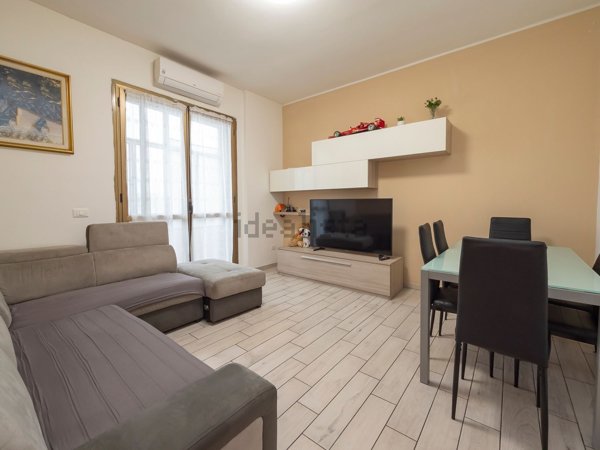 casa indipendente in vendita a Settimo Milanese