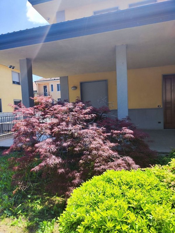 casa indipendente in vendita a Settimo Milanese