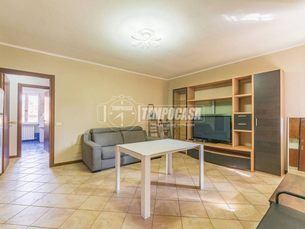 appartamento in vendita a Settimo Milanese in zona Seguro