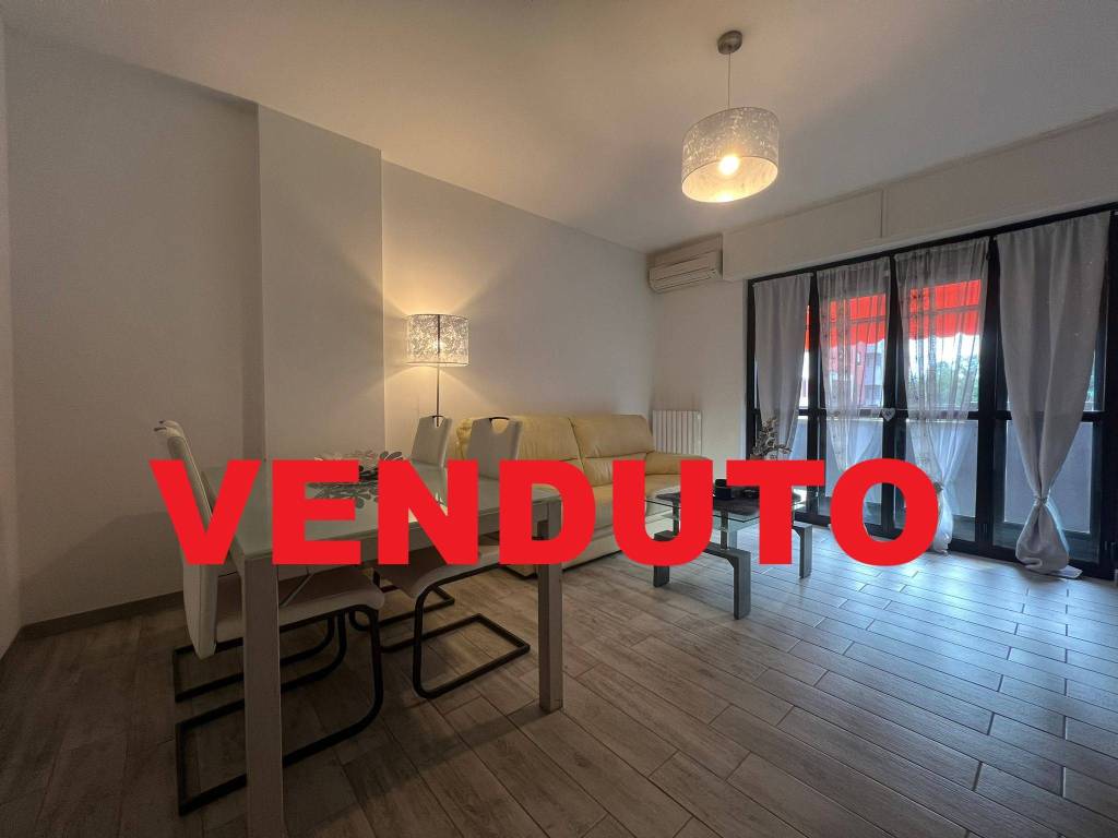 appartamento in vendita a Settimo Milanese in zona Vighignolo