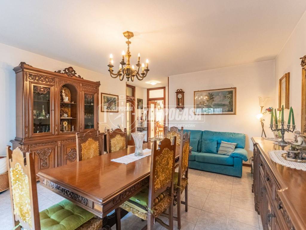 appartamento in vendita a Settimo Milanese