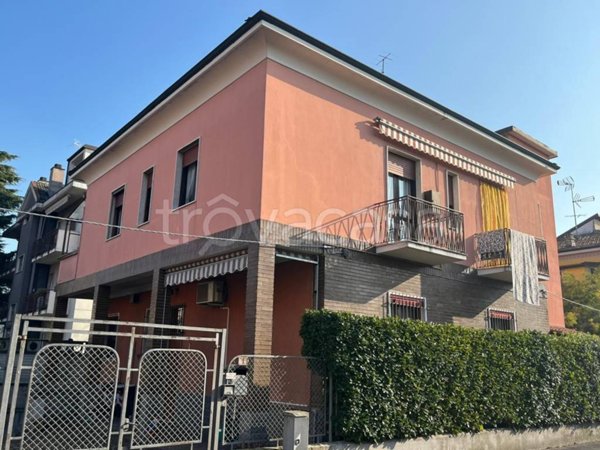 appartamento in vendita a Settimo Milanese in zona Seguro