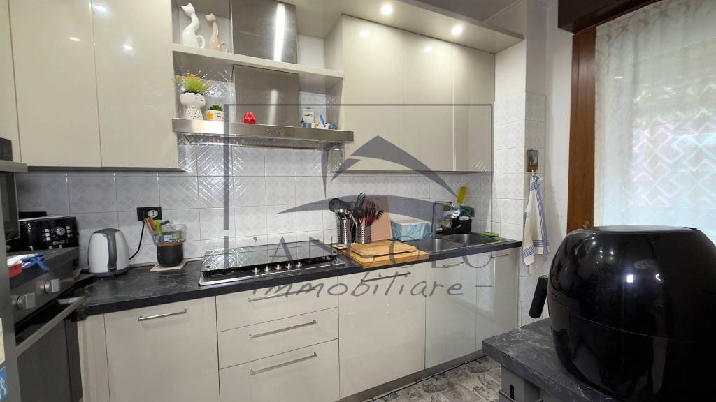 appartamento in vendita a Settimo Milanese in zona Vighignolo