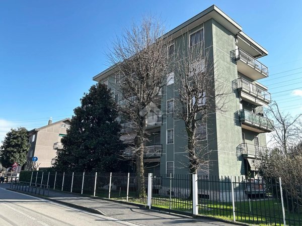 appartamento in vendita a Settimo Milanese in zona Seguro