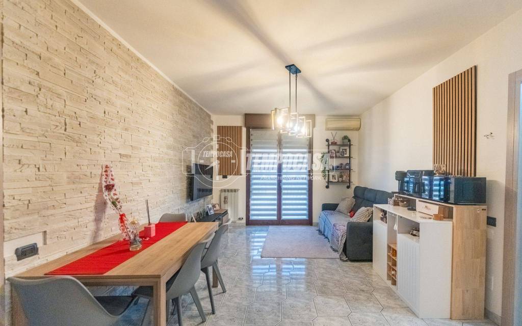 appartamento in vendita a Settimo Milanese in zona Vighignolo