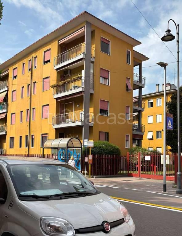 appartamento in vendita a Settimo Milanese in zona Vighignolo