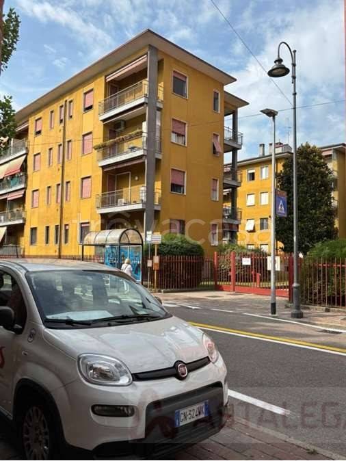 appartamento in vendita a Settimo Milanese in zona Vighignolo
