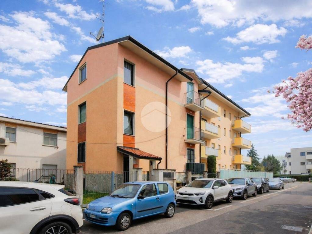 appartamento in vendita a Settimo Milanese