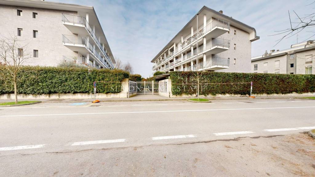 appartamento in vendita a Settimo Milanese in zona Seguro