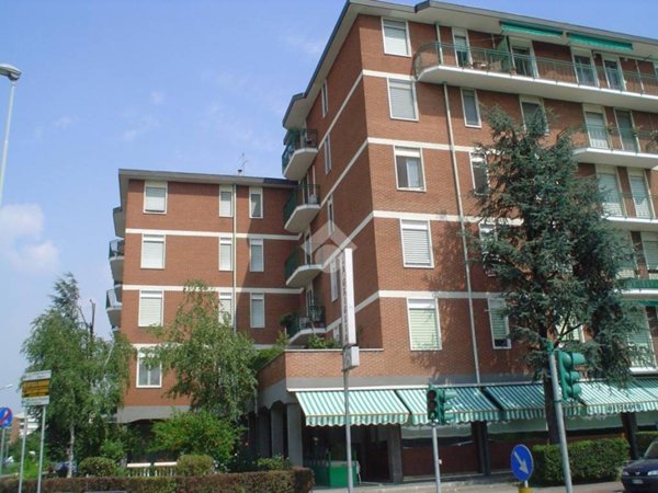 appartamento in vendita a Settimo Milanese in zona Seguro