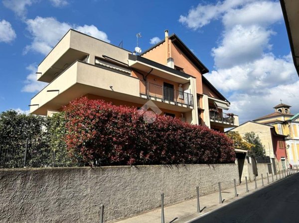 appartamento in vendita a Settimo Milanese in zona Seguro