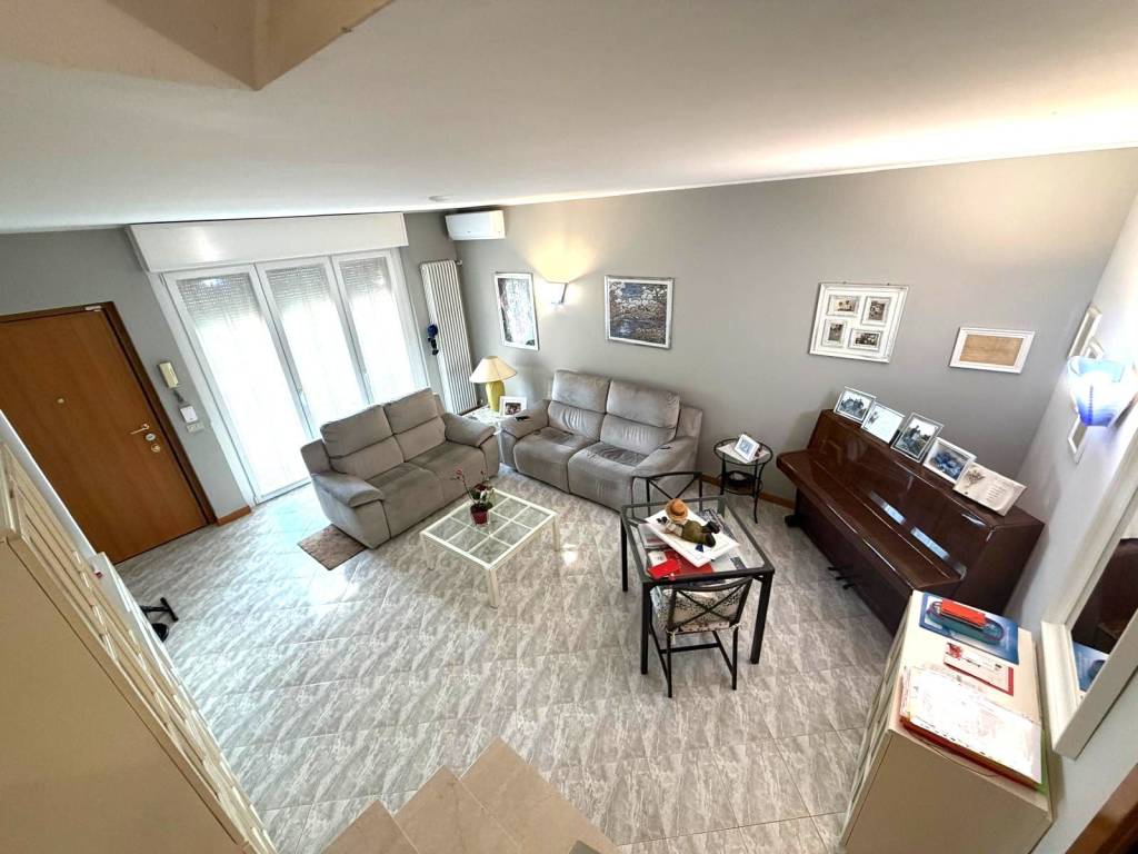 casa indipendente in vendita a Settimo Milanese in zona Seguro