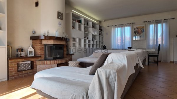 appartamento in vendita a Settimo Milanese in zona Seguro