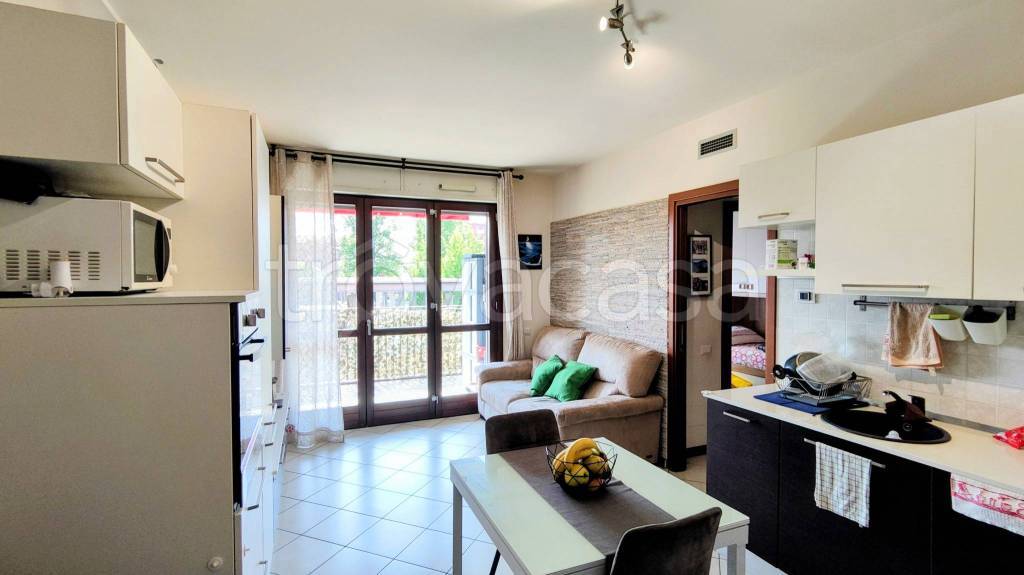 appartamento in vendita a Settimo Milanese in zona Seguro