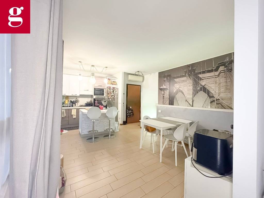 appartamento in vendita a Settimo Milanese in zona Cascine Olona