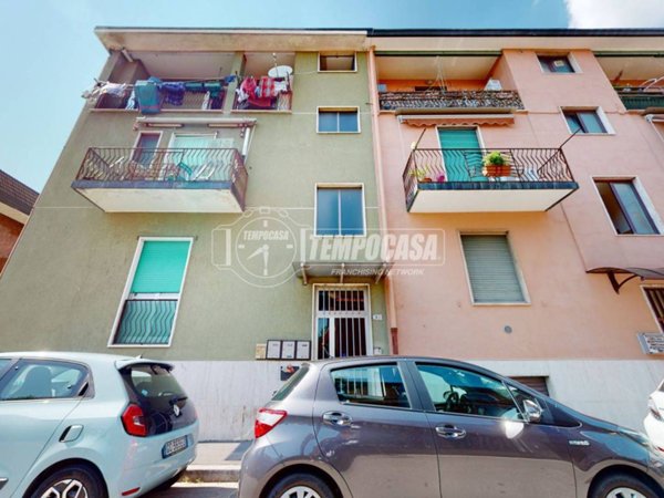 appartamento in vendita a Settimo Milanese in zona Cascine Olona