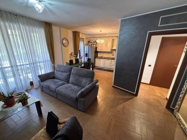 appartamento in vendita a Settimo Milanese in zona Vighignolo