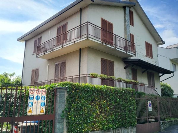 casa indipendente in vendita a Settimo Milanese