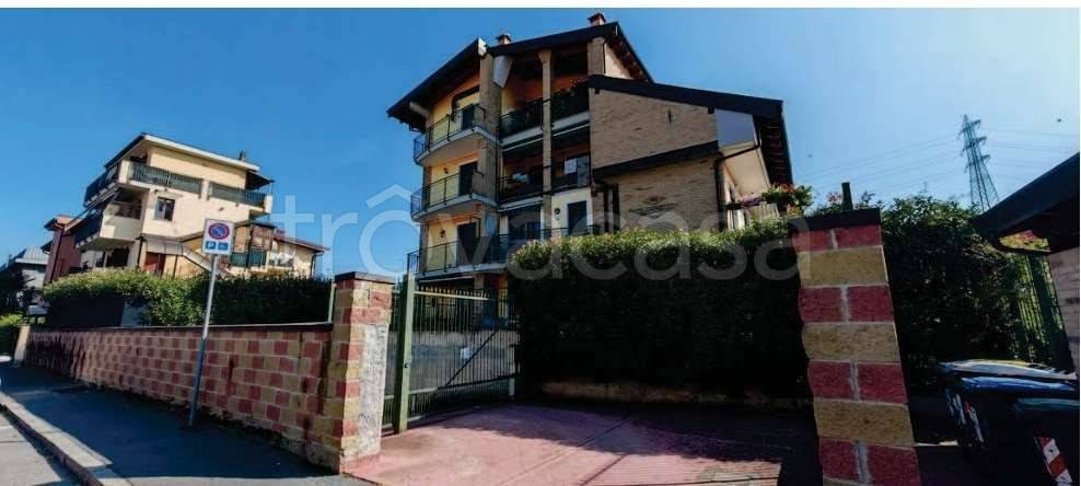 appartamento in vendita a Settimo Milanese in zona Cascine Olona