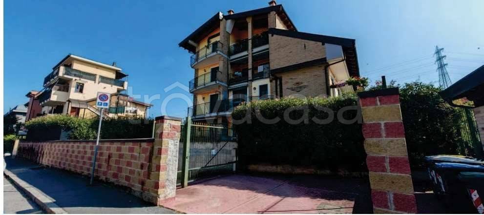 appartamento in vendita a Settimo Milanese in zona Cascine Olona